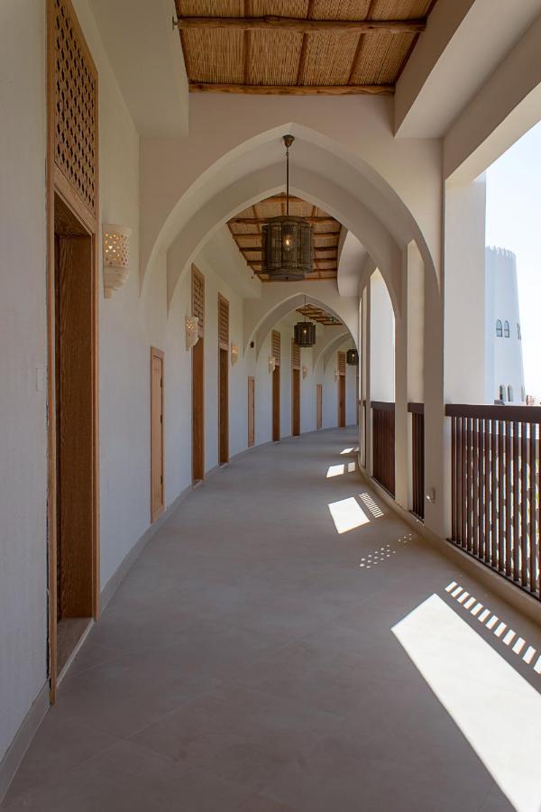 Liwa Hotel Mezairaa Экстерьер фото