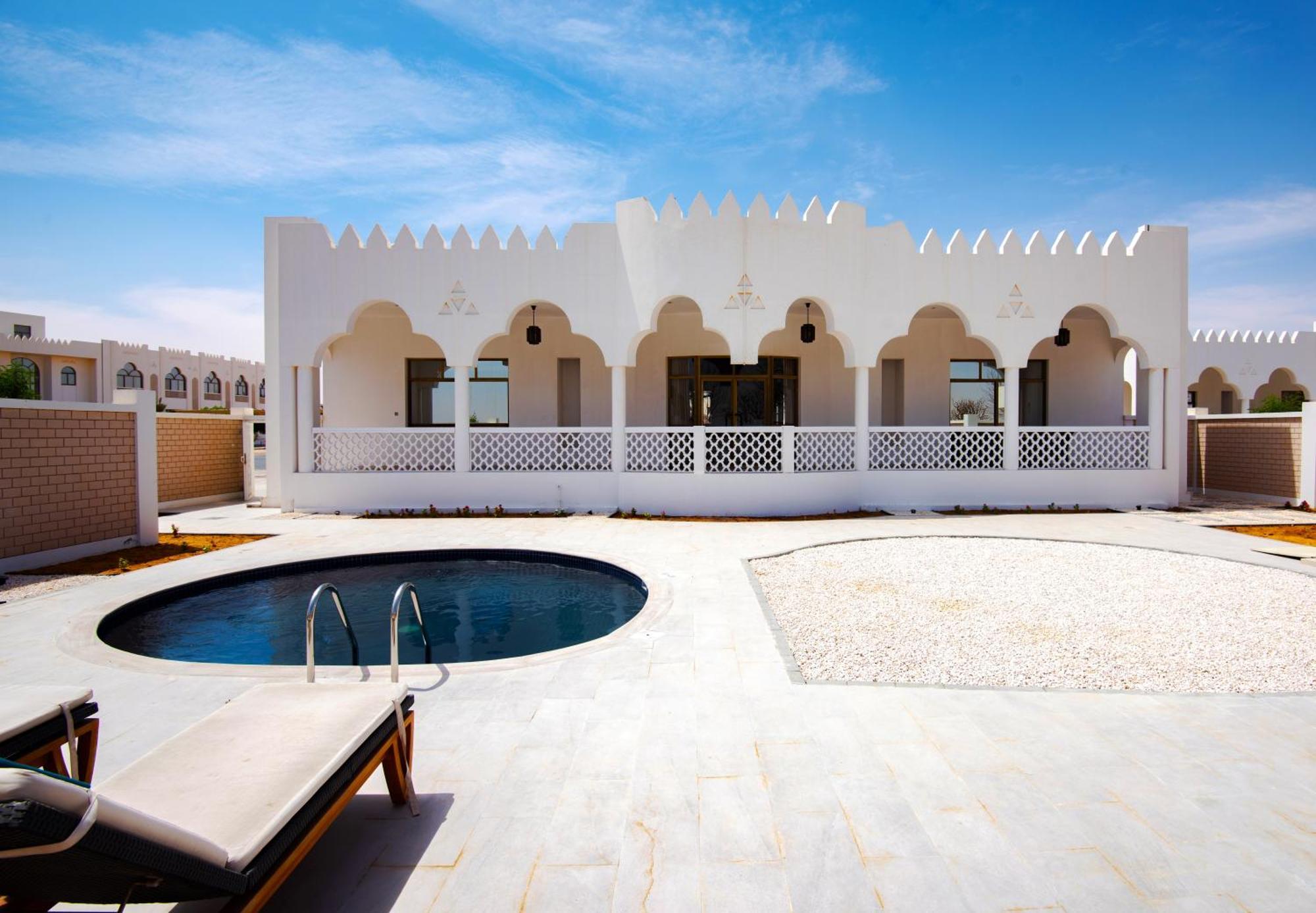 Liwa Hotel Mezairaa Экстерьер фото