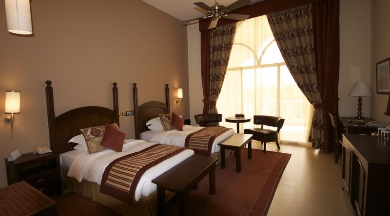 Liwa Hotel Mezairaa Экстерьер фото